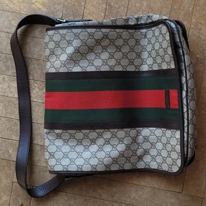 Gucci Messenger Bag
